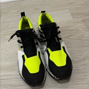 Steve Madden sneakers